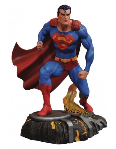 Figura DC Gallery Superman 25cm