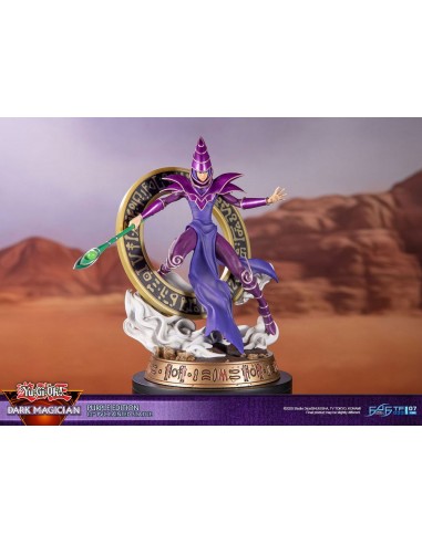 Figura Yu-Gi-Oh! Dark Magician Purple...