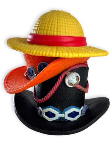 Hucha One Piece Pila de Sombreros...